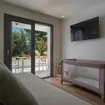Sandy Seaside 4* Flogita