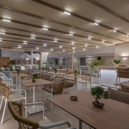 Sandy Seaside 4* 弗洛伊塔