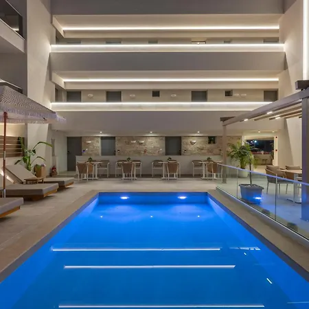 Sandy Seaside 4*