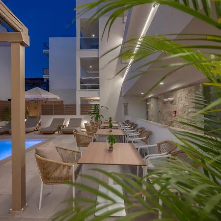 Sandy Seaside Flogita