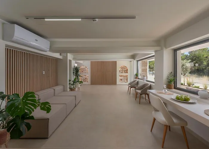 Aparthotel Sandy Seaside Flogita